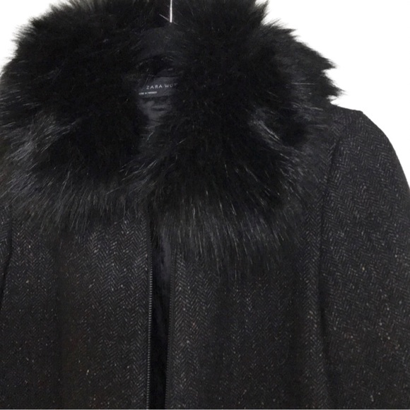 ZARA coat with faux fur collar size S - Picture 4 of 9